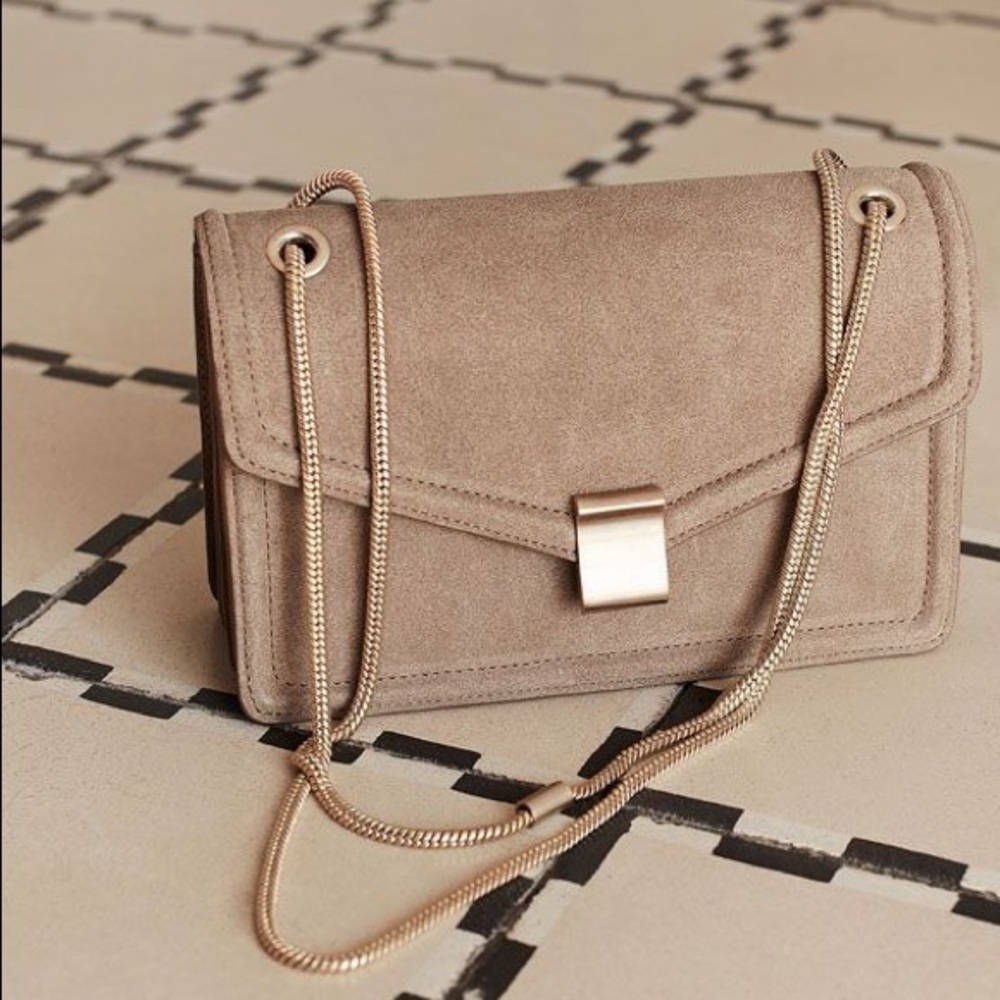 Massimo Dutti Nappa Leather Chain Crossbody Bag